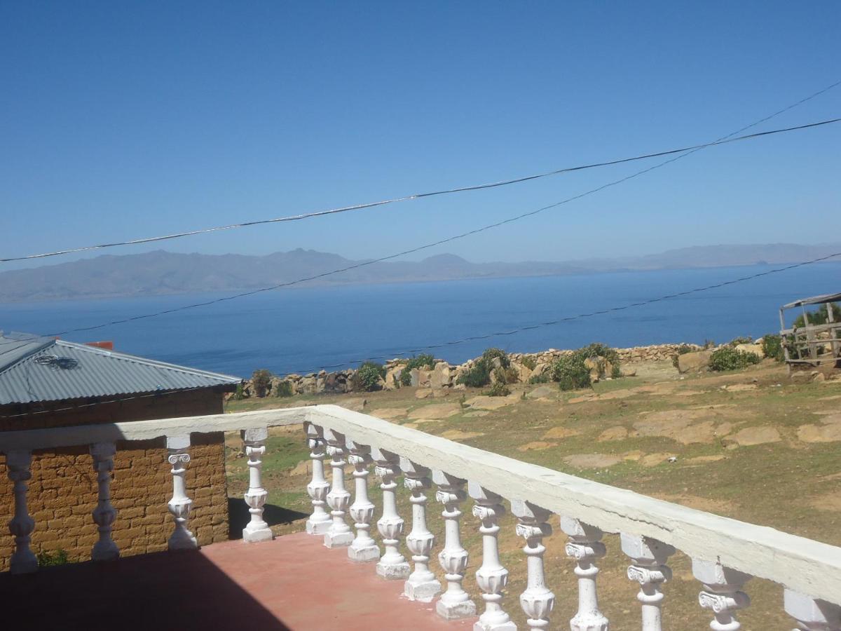 Hostal Del Sol Isla Del Sol Exterior photo